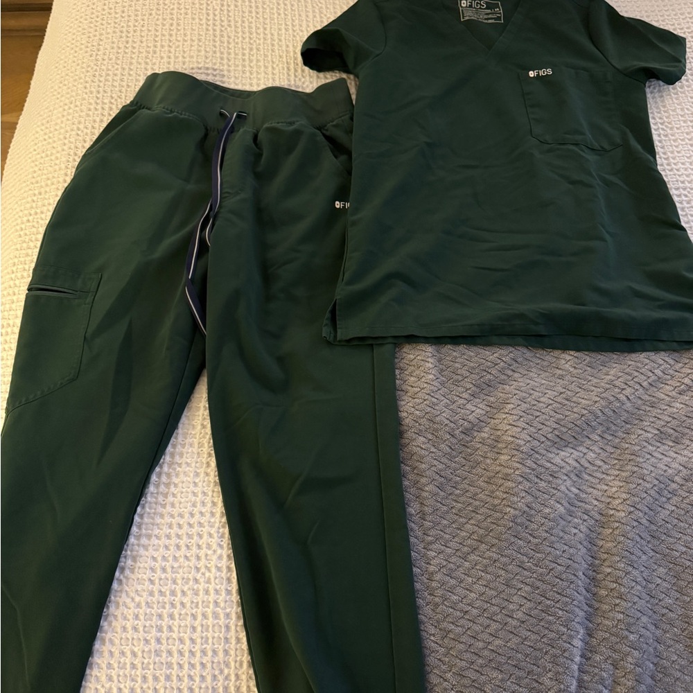 Figs British Racing Green Scrub Set